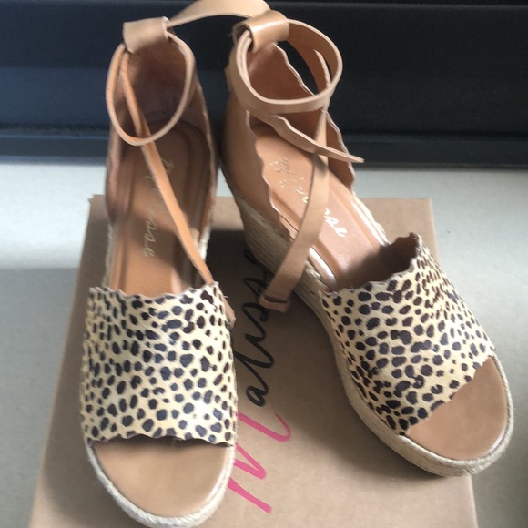 Host Pick 🎉 | Matisse | leopard print Roma sandal - Picture 12 of 16